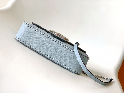 フェンディバッグ内部構造